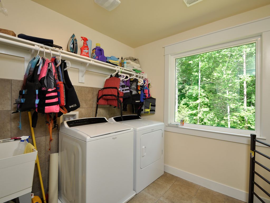 lake house rentals lake anna